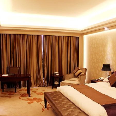 Yutong International Hotel Shantou Exterior photo